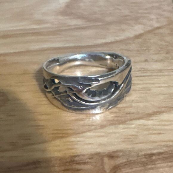 Sterling Silver Ring, NEW, size 7.5, Handmade, Artisan, Wedding Band - Picture 3 of 7